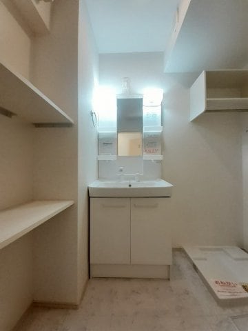 スペースが確保できる洗面所です カセッタ　Ｍ