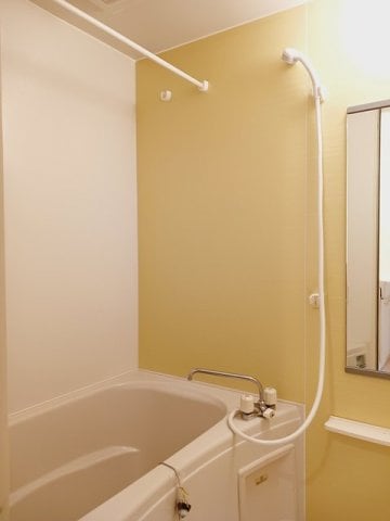 ゆったり過ごせるお風呂です グルニエ　ドール　Ⅱ