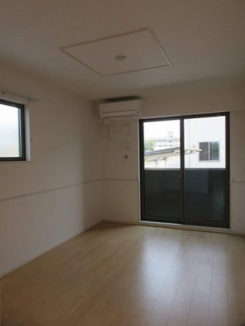 ゆったりとした居間です フェリーチェ　Ⅰ