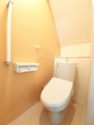 ゆったりとした空間のトイレです マルグリット