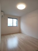 明るい室内です メゾン・オーブ