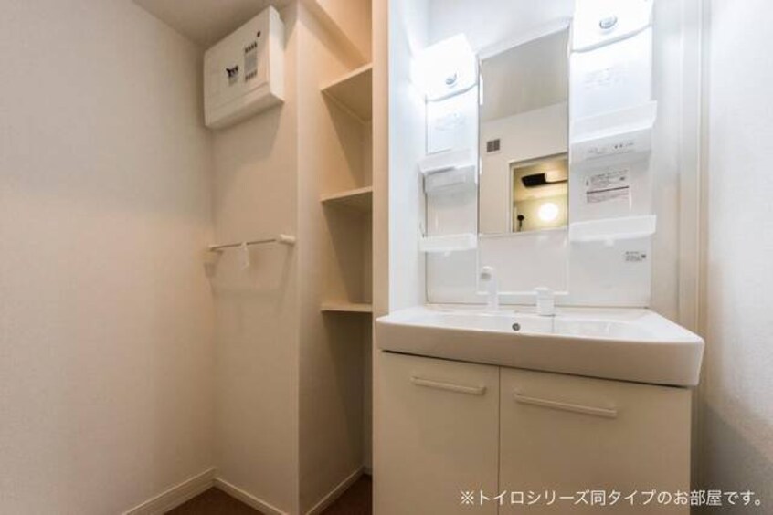 使いやすい洗面所です メゾン・モンタン