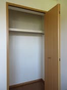 たっぷりとした収納スペースです リヴァーパークⅡ　Ｃ