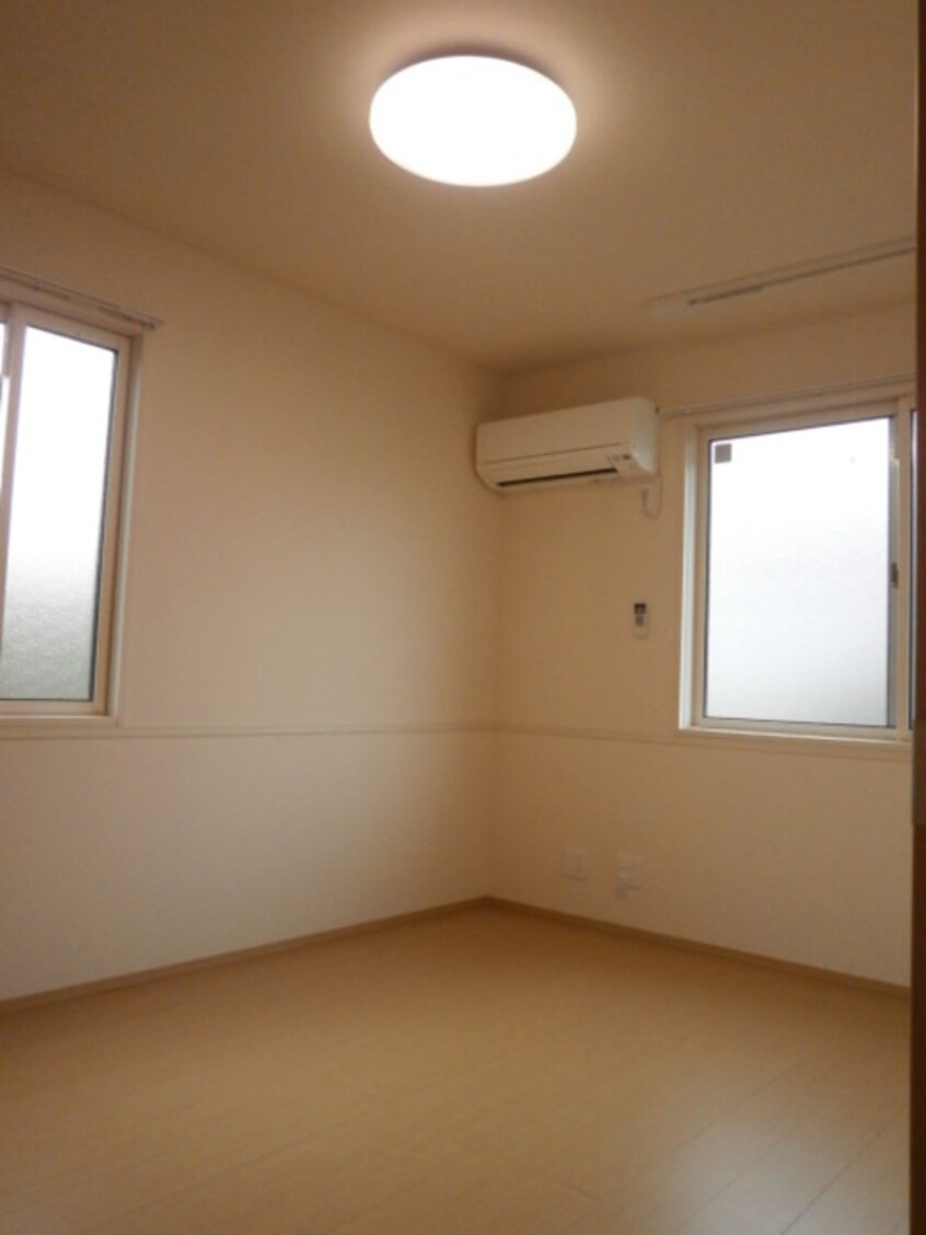  エスパルダ　ミヨシ