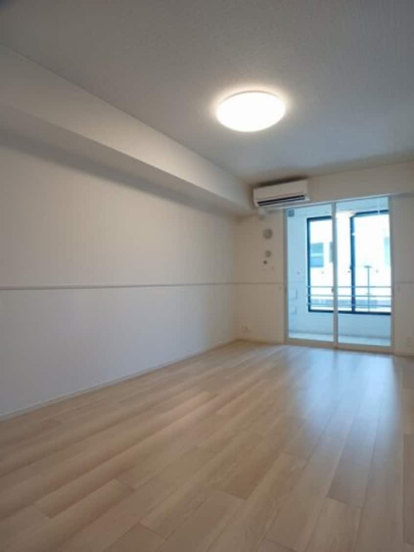 内装は落ち着いています ＤＫ　ＳＥＬＥＣＴ　ラフィネⅡ