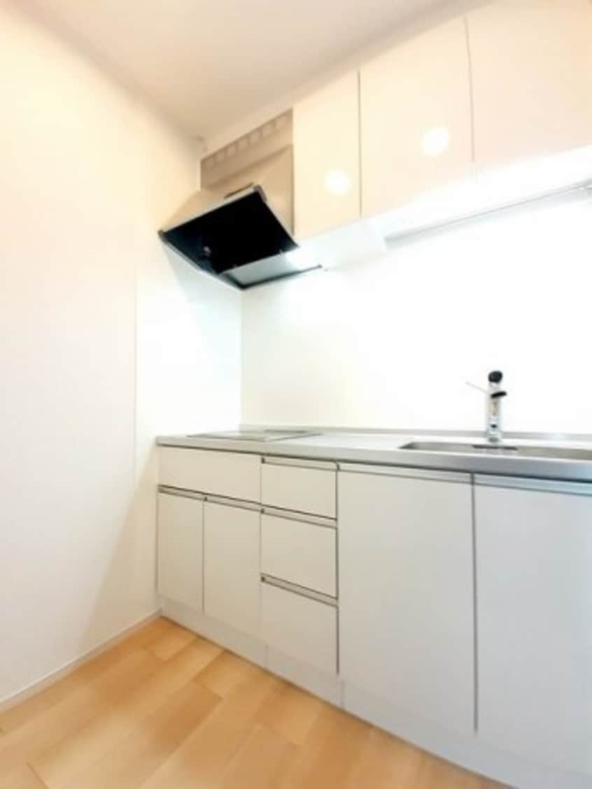 コンパクトなキッチンで掃除もラクラク ココ・クレール