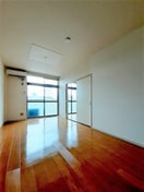 きれいな内装です シティ森