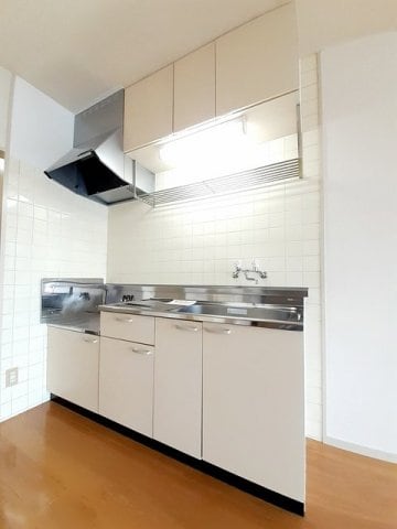 キッチンでお料理をお楽しみください シティ森