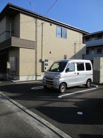 車をお持ちの方に嬉しい駐車場付きの物件です リベラメンテ　Ⅰ