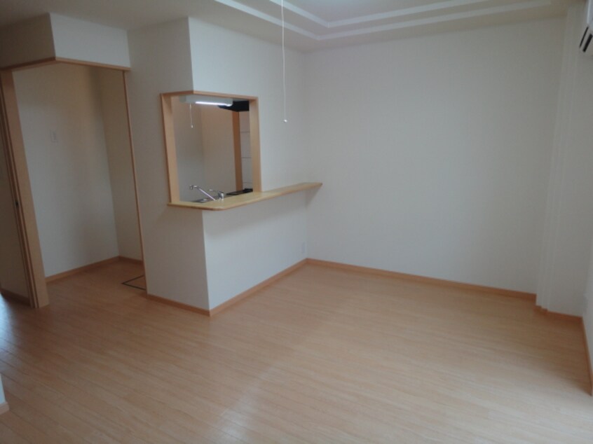 リビング プラムガーデンYouki