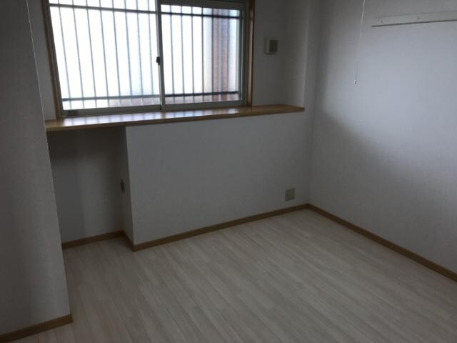 洋室 プラムガーデンMary