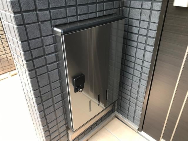 宅配ボックス オアシスガーデン立花