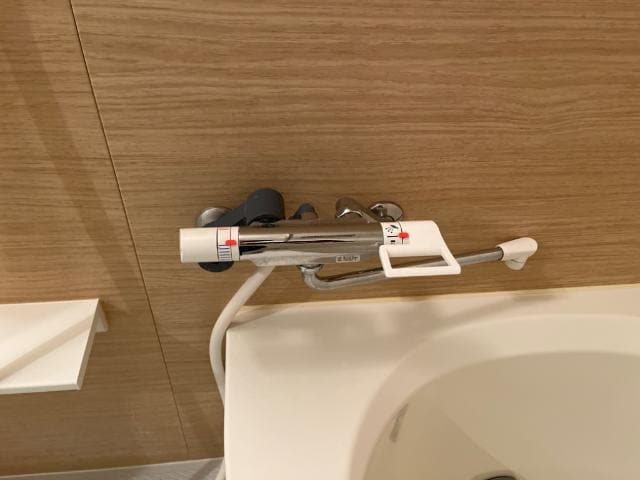 サーモ付き水栓 ファミーユコート