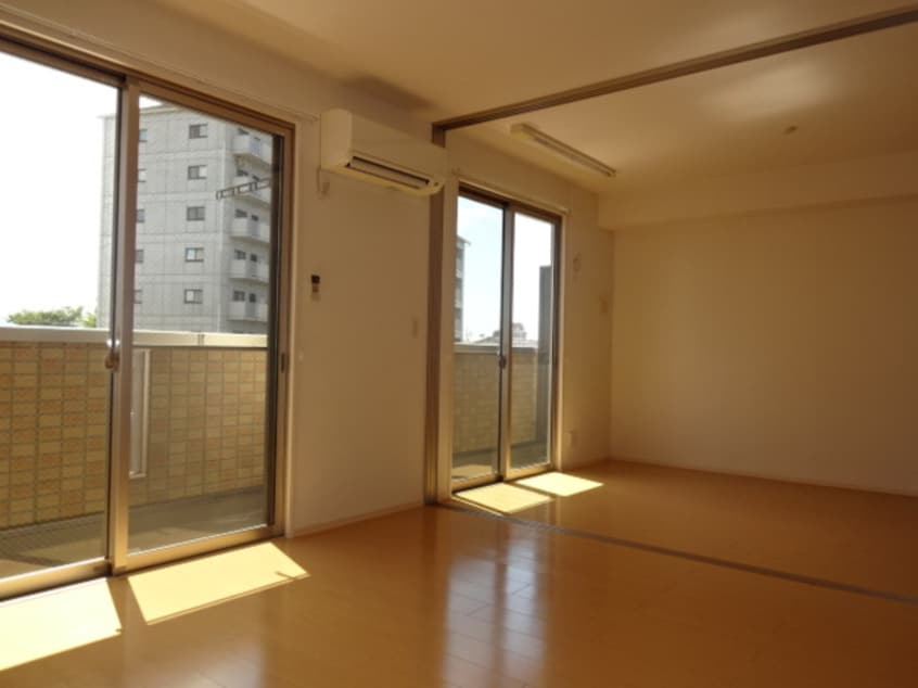  ルミエール朝生田・