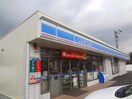 ローソン南方店（コンビニ）まで404ｍ シェルル南方