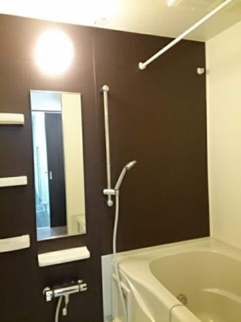 ゆったり過ごせるお風呂です グランド・ルー　Ⅱ