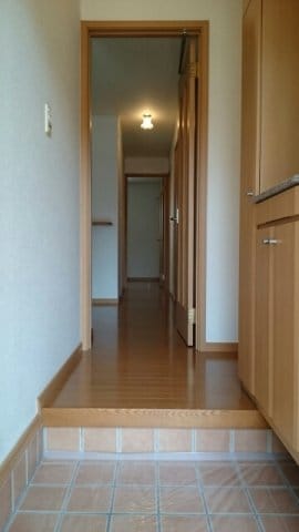 シンプルで使いやすい玄関です ピエタ・フィリアーレ椿　Ｂ