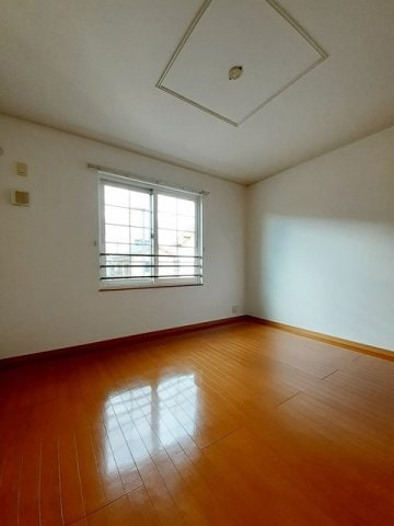 明るい室内です マリオン松末