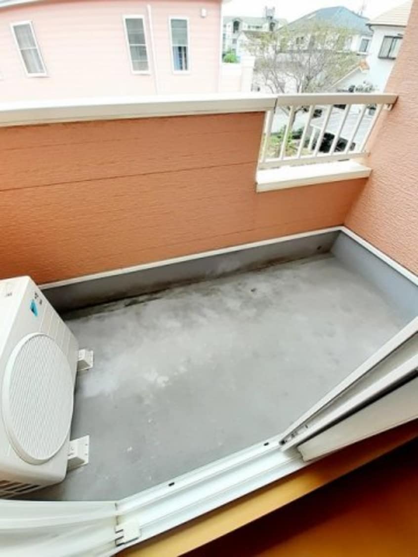 落ち着いた時間を過ごせるバルコニーです マリオン松末