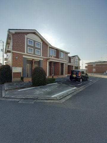 駐車場に車を止められます メアリー・ローズ　Ⅲ