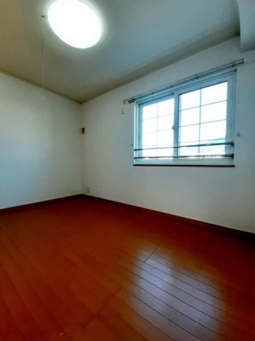 内装は落ち着いています メアリー・ローズ　Ⅲ