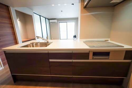  シャーメゾンステージ古川西　B