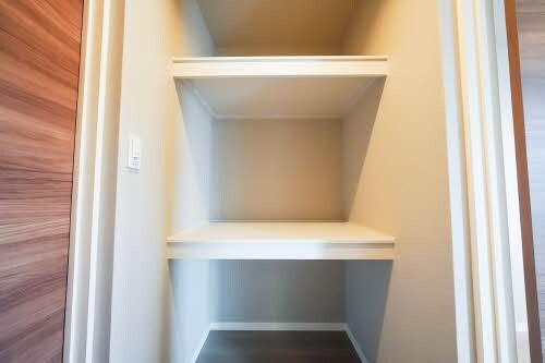  シャーメゾンステージ古川西　B