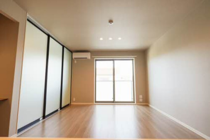  シャーメゾンステージ古川西　B