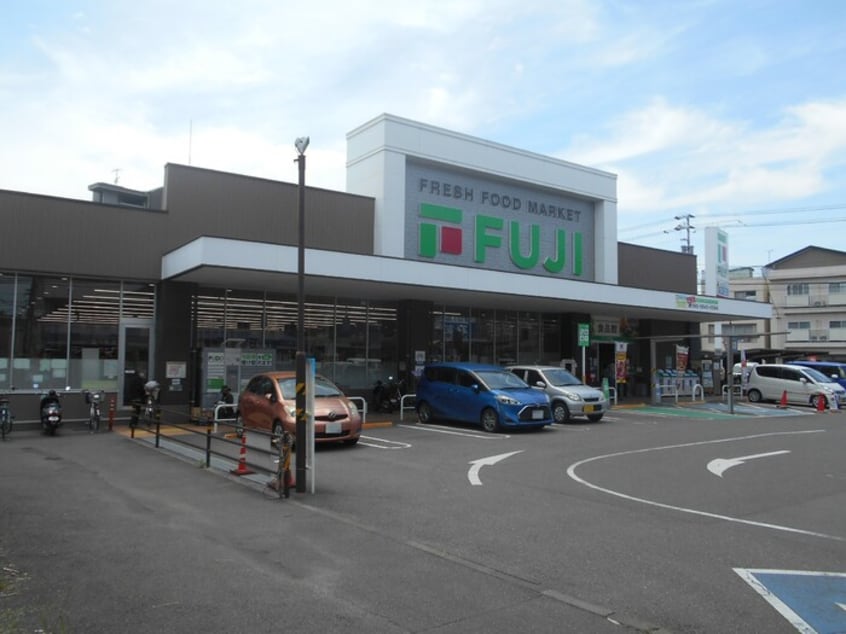  リヴェール中村