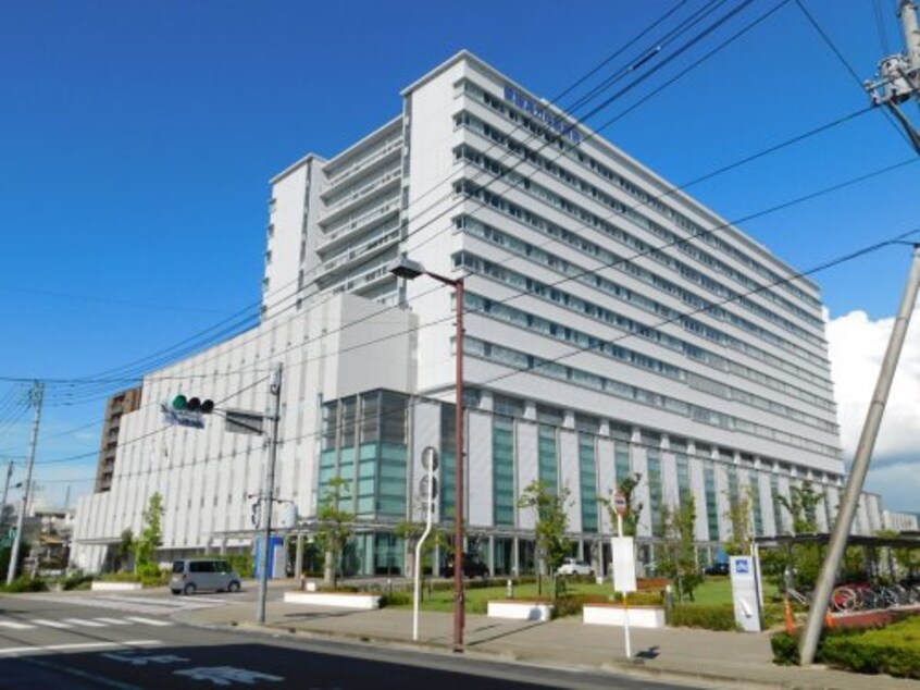 愛媛県立中央病院(病院)まで605m ＩＬＭａｒｅ柳井町