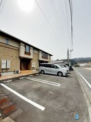 駐車場に車を止められます コンフォート麻生