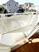 落ち着いた時間を過ごせるバルコニーです ミニヨンフルールＡ