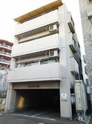 クレメント泉の外観