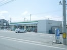 ファミリーマート 鷹子駅北店(コンビニ)まで153m コーポ高市・