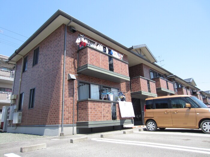  リビングタウン北土居　Ｃ棟
