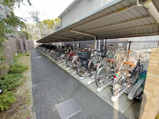  サーパス道後公園南