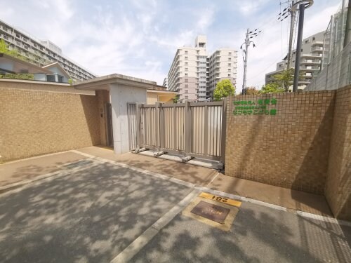 幼保連携型認定こども園なかもずこども園(幼稚園/保育園)まで1382m 大阪メトロ御堂筋線/なかもず駅 徒歩23分 1-2階 築46年