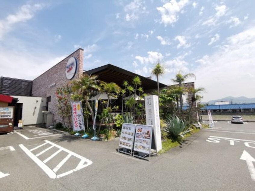 ONIJUS COFFEE VILLAGE(オニジャス コーヒー ヴィレッジ)(カフェ)まで266m エム・エム・ケー