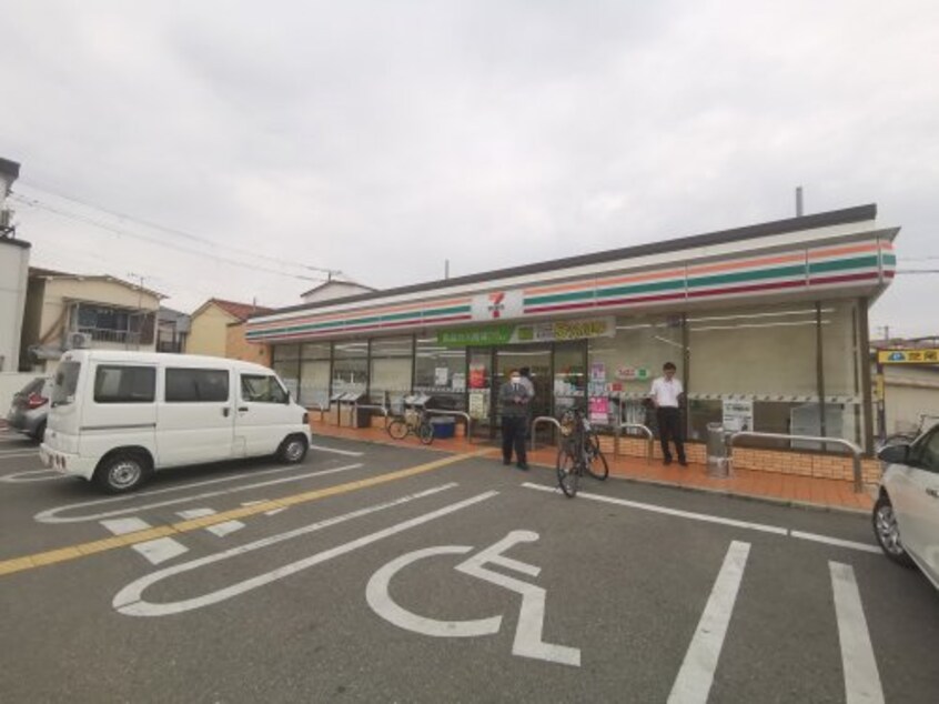 セブンイレブン 堺中百舌鳥団地前店(コンビニ)まで798m ウイングス白鷺