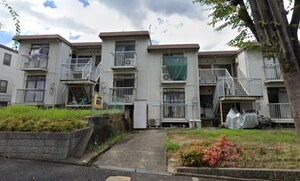 シャトードイワネF号館
