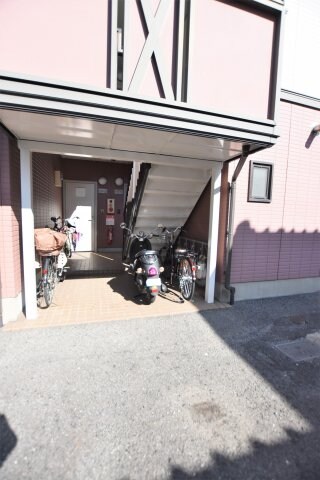  ハイツ岡田