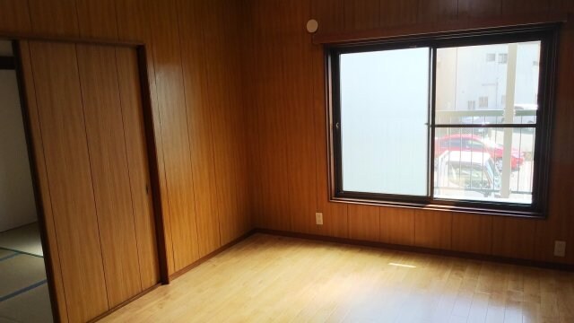  泉北高速鉄道/泉ケ丘駅 徒歩28分 2階 築44年