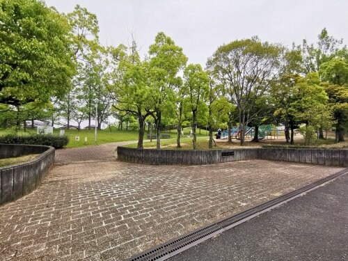 津々山台公園(公園)まで442m エステートⅡ