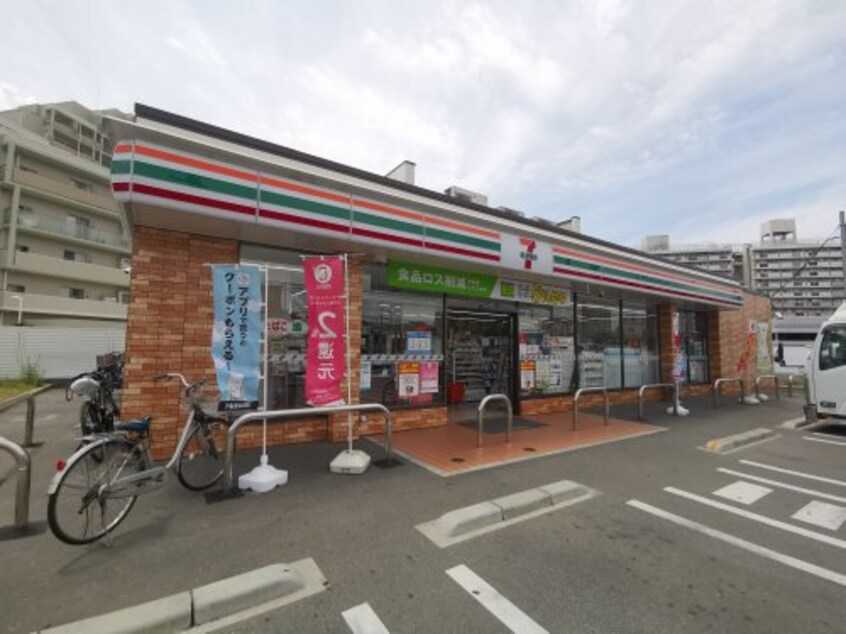 セブンイレブン 堺中百舌鳥町6丁店(コンビニ)まで473m 白鷺TKハイツ1号館