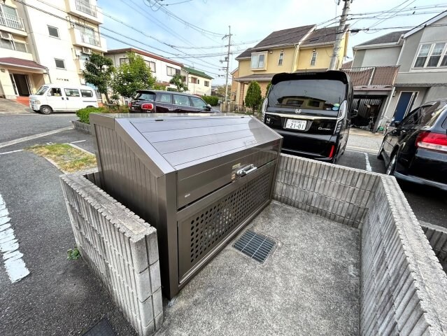  エステ・ラグーナ八番館