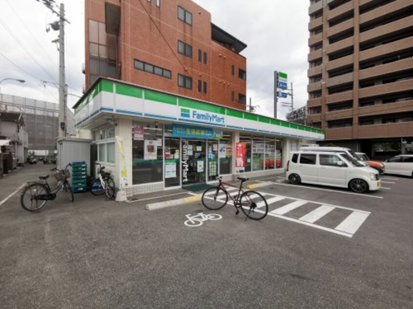 ファミリーマート 富田林若松町店(コンビニ)まで603m 近鉄長野線/富田林駅 徒歩9分 2階 築34年