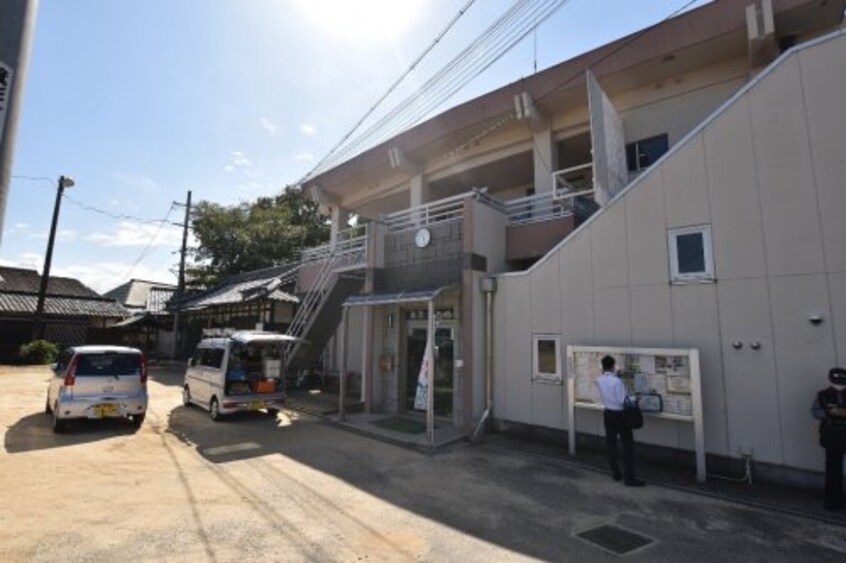 箕形公民館まで1403m 泉北高速鉄道/和泉中央駅 徒歩19分 2階 築6年