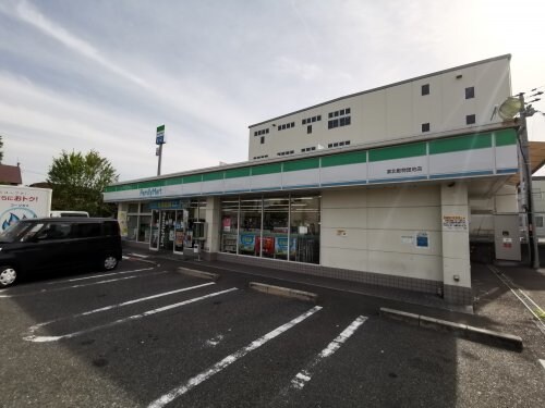 ファミリーマート 泉北敷物団地店(コンビニ)まで1907m ジャン&T