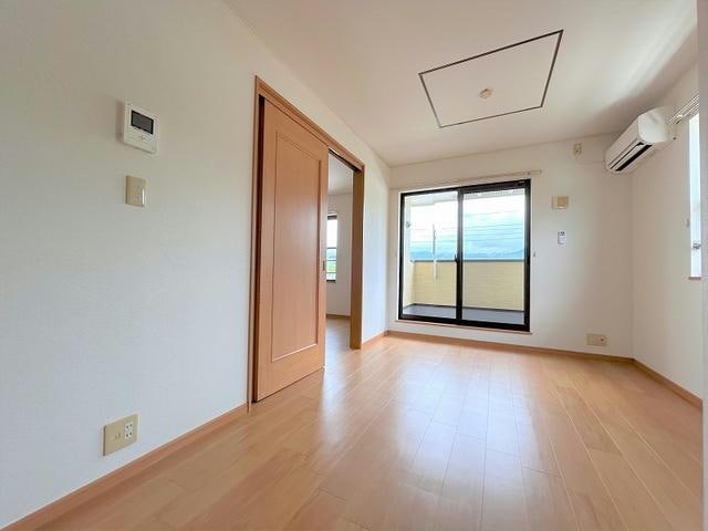  パインブライトB