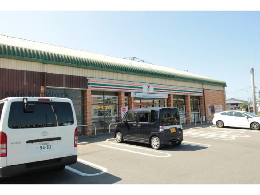 セブンイレブン唐津神田店(コンビニ)まで762m Y’sスクエア菜畑